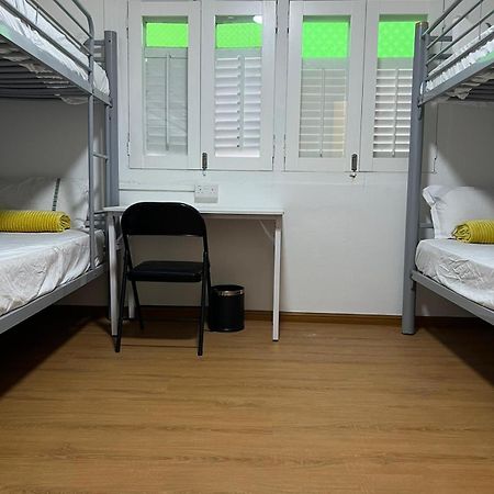 Duke Living Hostel Singapore Buitenkant foto