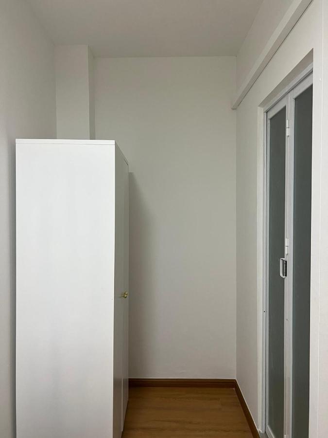 Duke Living Hostel Singapore Buitenkant foto