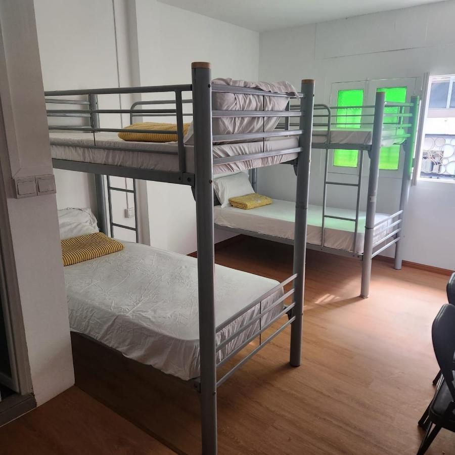 Duke Living Hostel Singapore Buitenkant foto