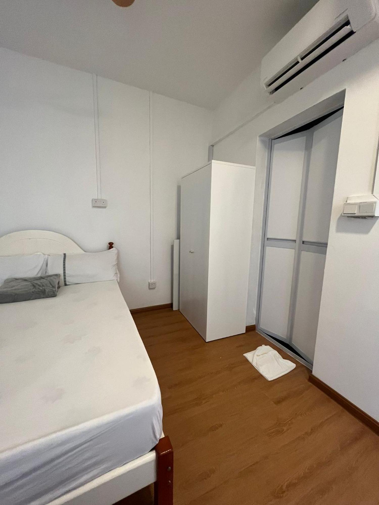 Duke Living Hostel Singapore Buitenkant foto