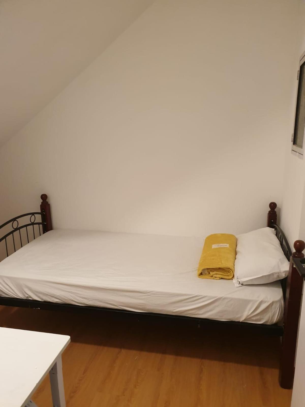 Duke Living Hostel Singapore Buitenkant foto
